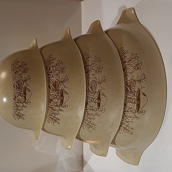 Pyrex Other - 2)Vintage  Pyrex forest fancies mushrooms 444-4qt. 443-2.5l. 442-1.5l. 441-750ml